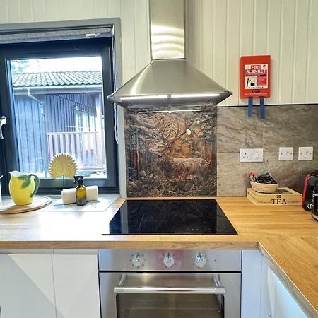 Wooden Cosy Retreat Hunters Quay Villa ดูนูน ภายนอก รูปภาพ